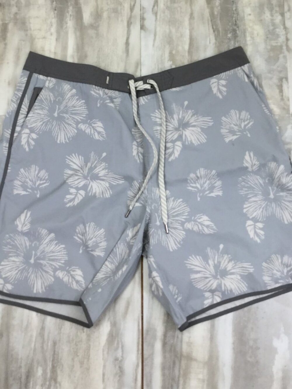Vuori Shorts 38 - Picture 6 of 6